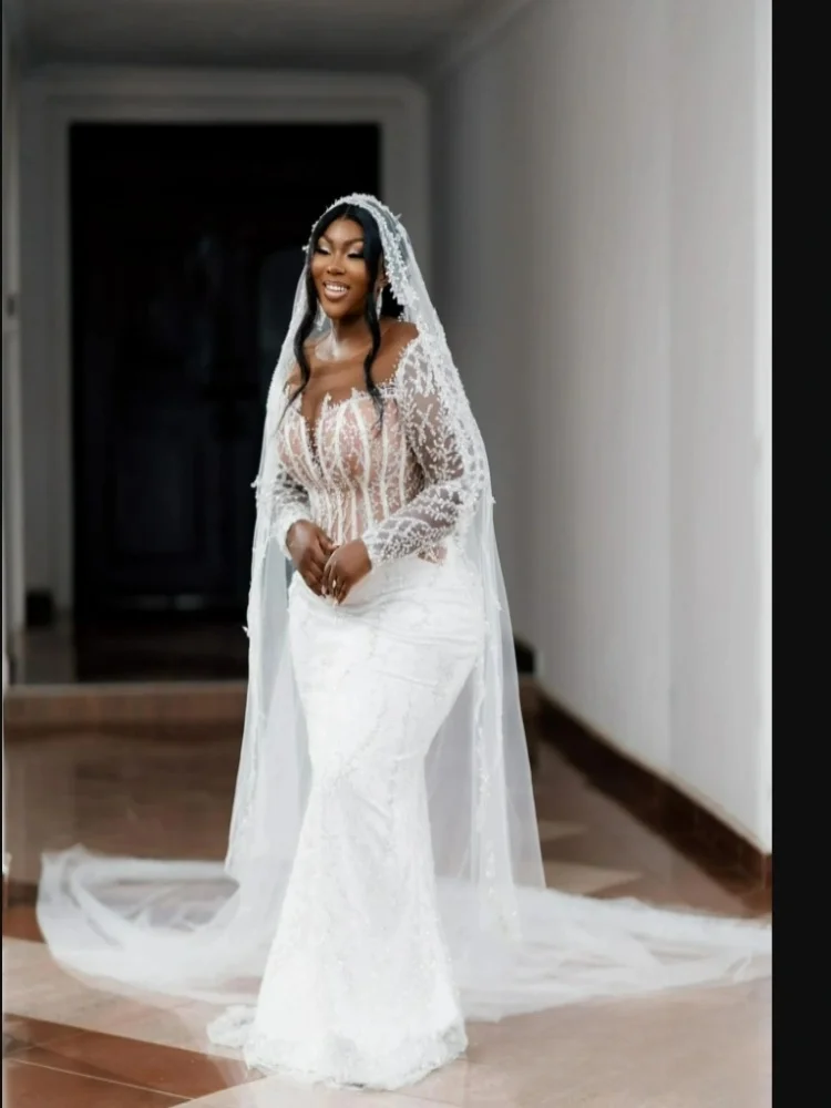 Personalizado sheer neck shinny lantejoulas contas vestido de casamento trem varredura robe de mariée ilusão manga longa vestido de noiva