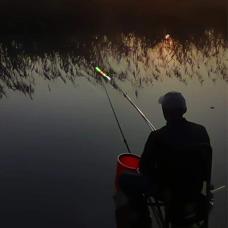 مجموعة إضاءة مكونة من 10 قطع من صنارة الصيد العائمة، لصيد الأسماك الليلية، وصيد الأسماك في المياه المالحة، وتصميم مدمج