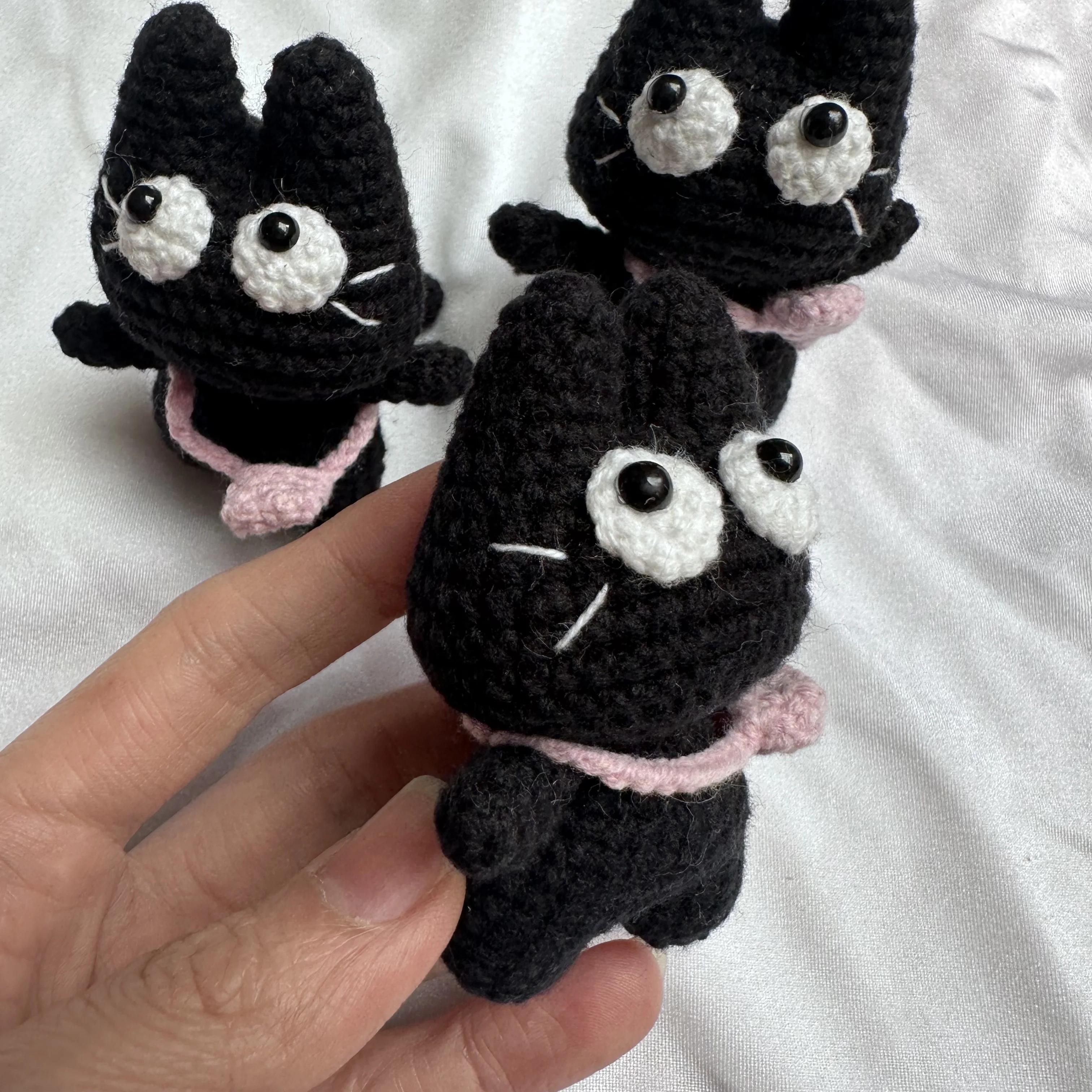 Cartoon Black Cat Handmade Crochet Hang Ornament for Handle Bag Decor Forest Animal Knitted Birthday Handiwork Gift Cat With Bag