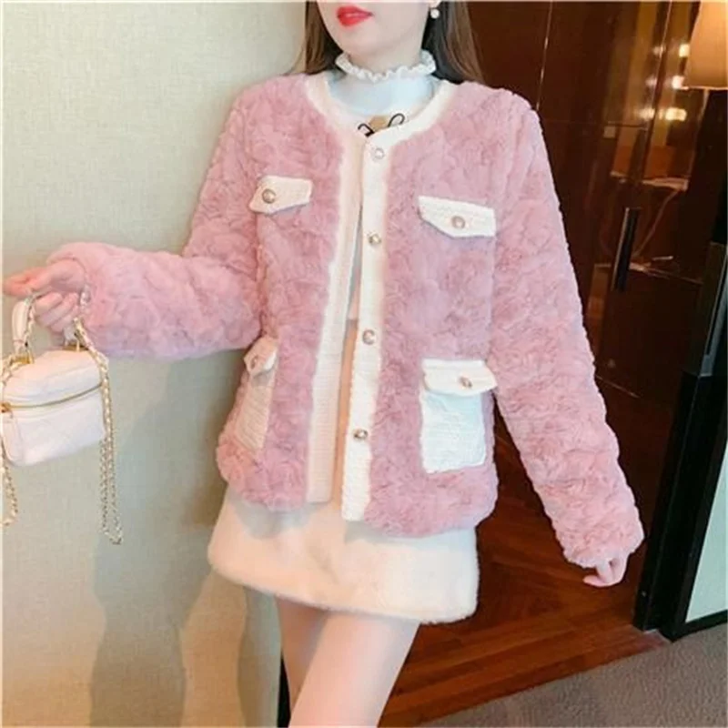 

2023Autumn Winter imitate Fur One Piece Coat Women Thickened High Quality Small Fellow Cotton Lamb Wool Top Female Warm Cardigan