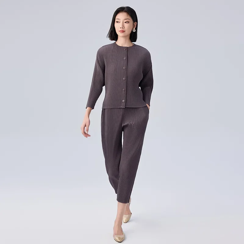 Cardigan plissé à boutonnage simple pour femme, veste à manches longues, pantalon à petites jambes, design solide épaissi, mode automne, 2024