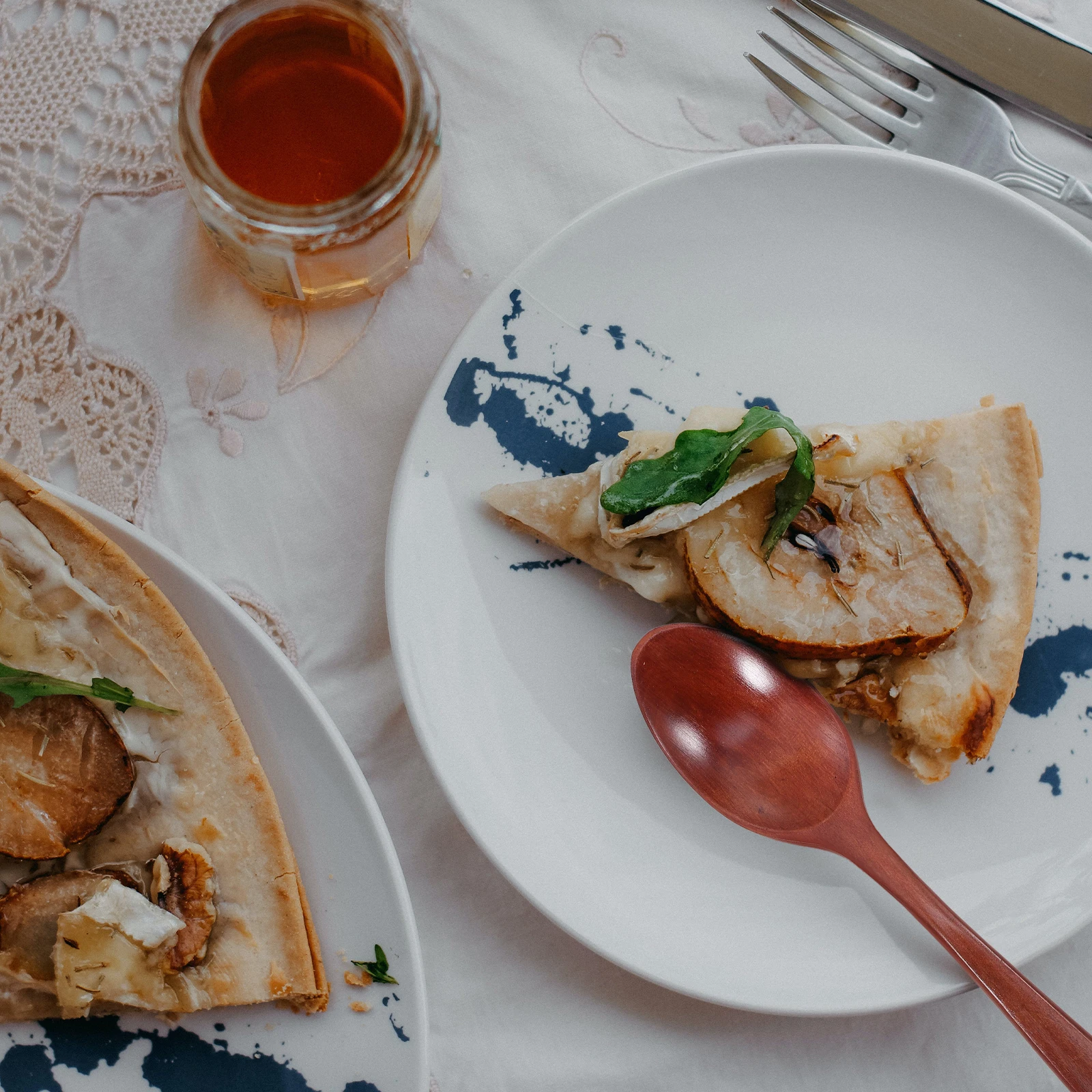 

2Pcs Coffee Spoon Wooden Honey Stirring Spoons for Mixing Syrup Jam Molasses Drizzling Tea Biscuits Toast Jar Dispensing Tool