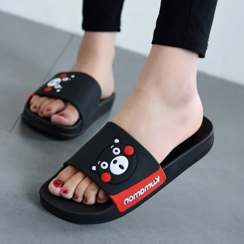 Verão arco kumamon sapatos chinelos moda feminina anti-derrapante casa de banho interior e exterior wear praia lazer