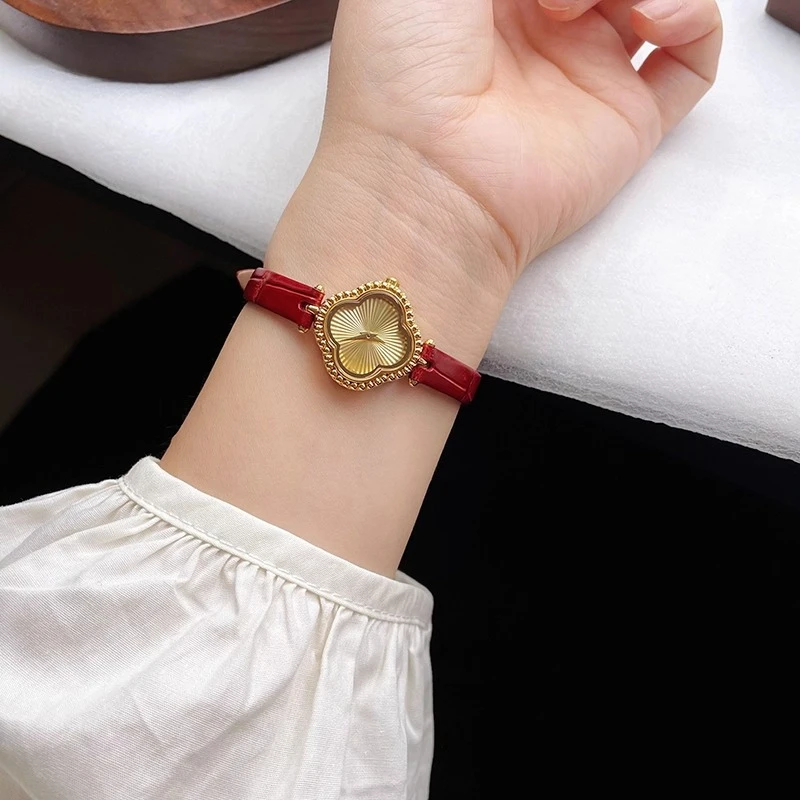 Classic trend women's watch elegant and simple women's light luxury waterproof 2025 quartz watch birthday gift