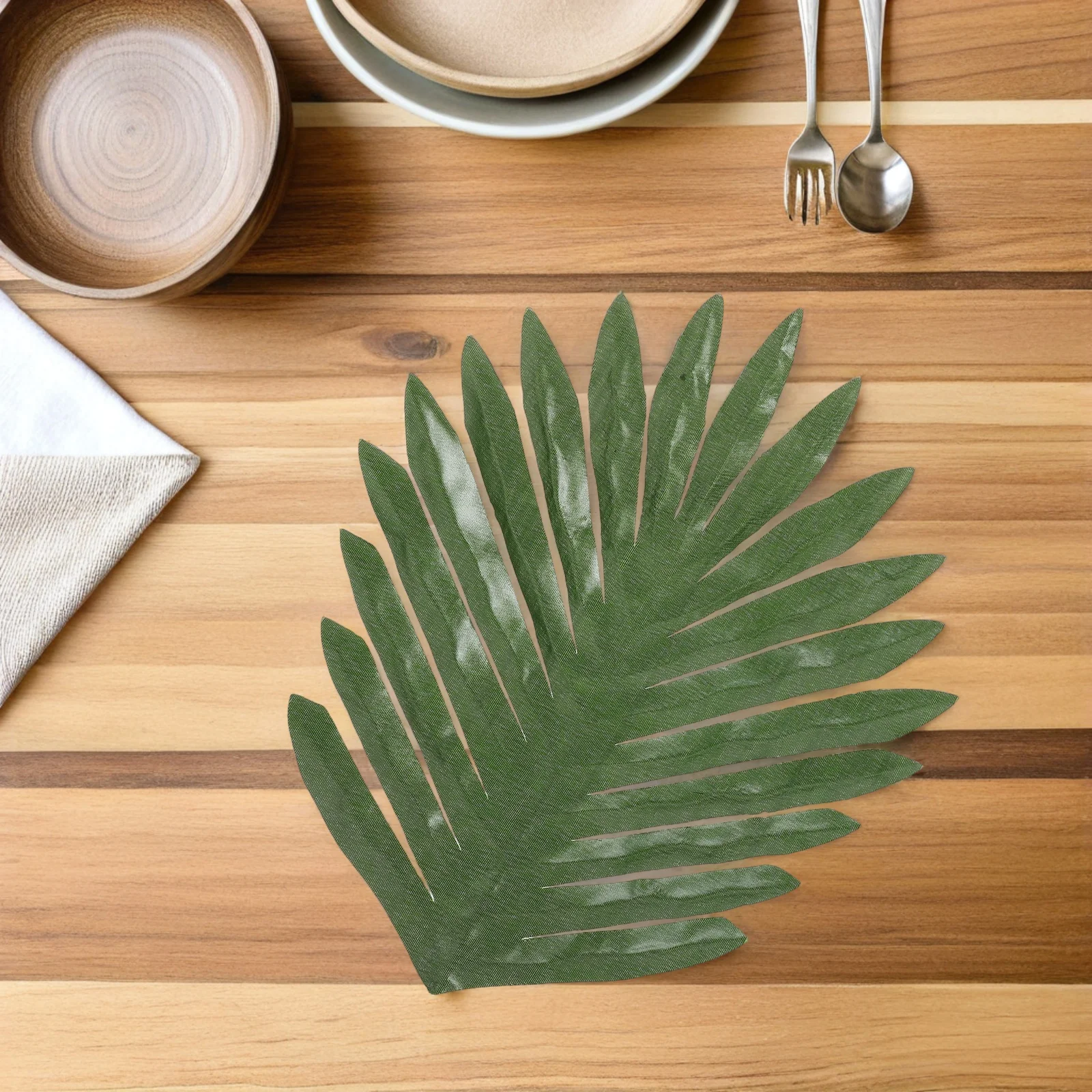 

48Pcs Simulation Artificial Leaves Lifelike Green Foliage for Hawaiian Luau Beach Party Decor Jungle Themed Birthday Celebration