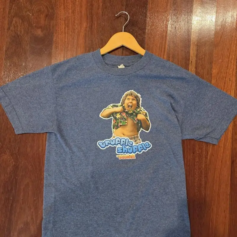 Os Goonies Homens Äôs Azul Äútruffle Shuffle Äù Camiseta Genuína Licenciada Tamanho M