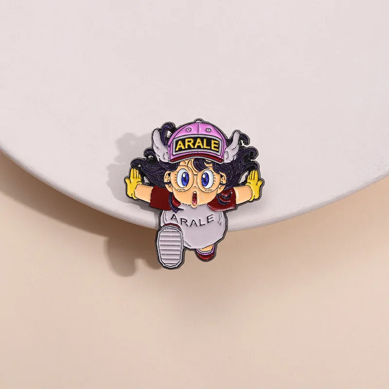 Cartoon Dr. Slump Arale Badge Brooch Pins Anime Little Android Girl Arale Shape Enamel Pin Cute Cosplay Gift Backpack Accessory