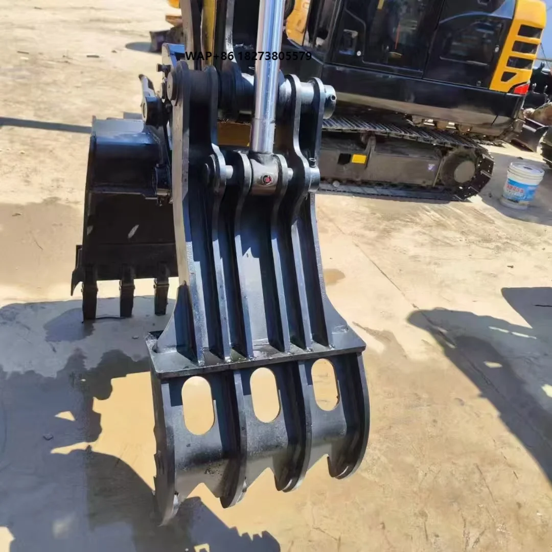 For Yellow Thumb Clip Excavator Accessory for 28-35 Ton Excavators Motor Compatible Construction Farm Use 1-Year Warranty