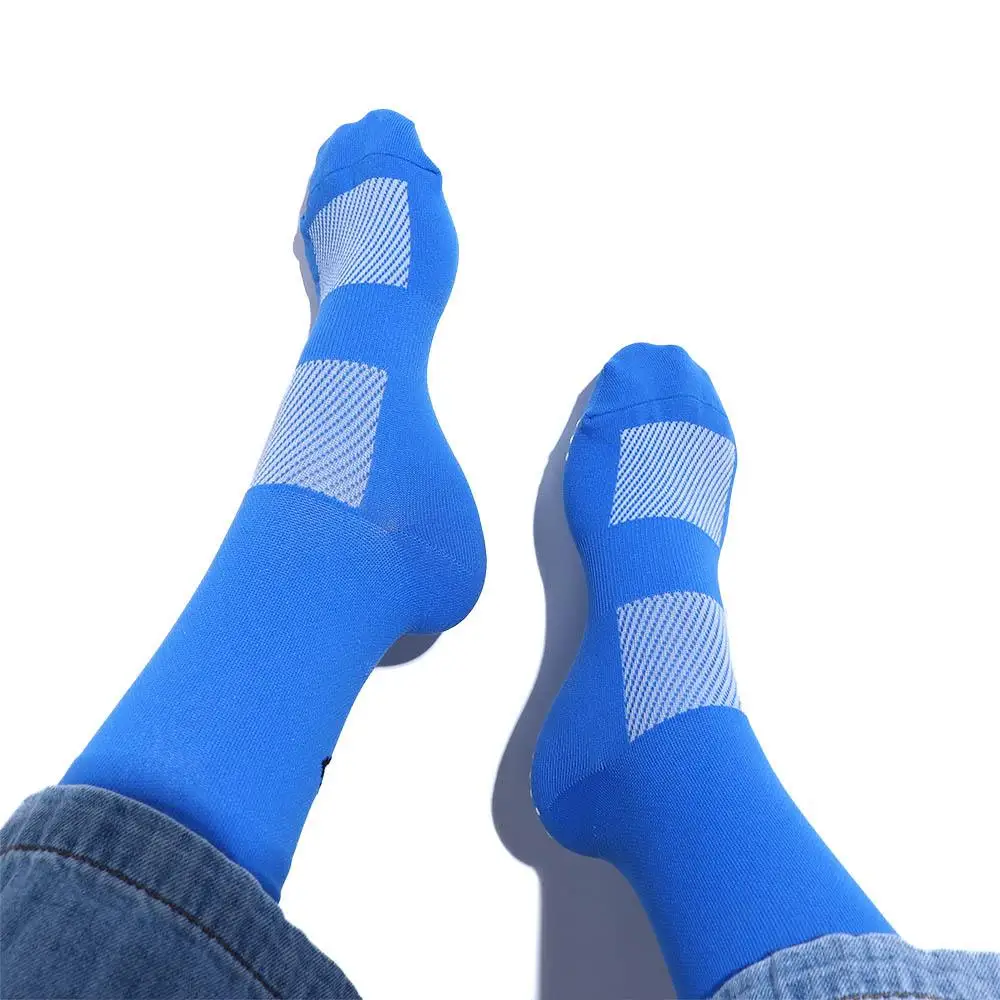 衣料品 アクセサリー アウトドア スポーツ 自転車競技用 コンプレッションソックス ランニングソックス バスケットボールソックス ミドルストッキング