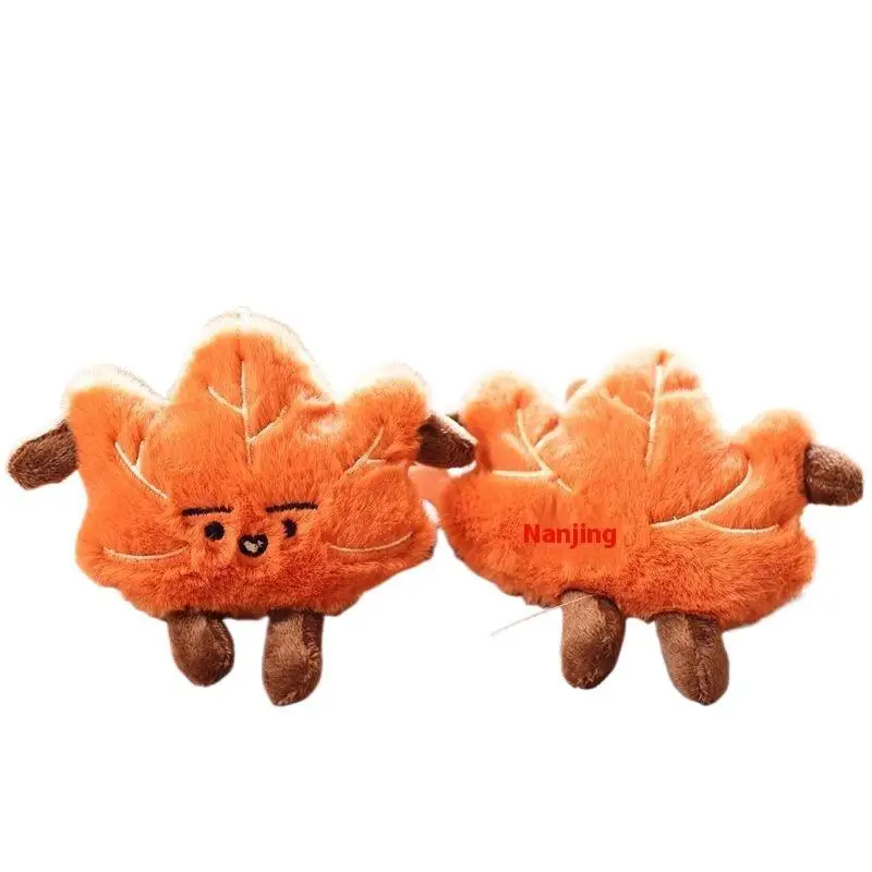 1 pz divertente e carino piccola foglia d'acero portachiavi in peluche coppia zaino pendente finta foglia decorazione bambola regalo