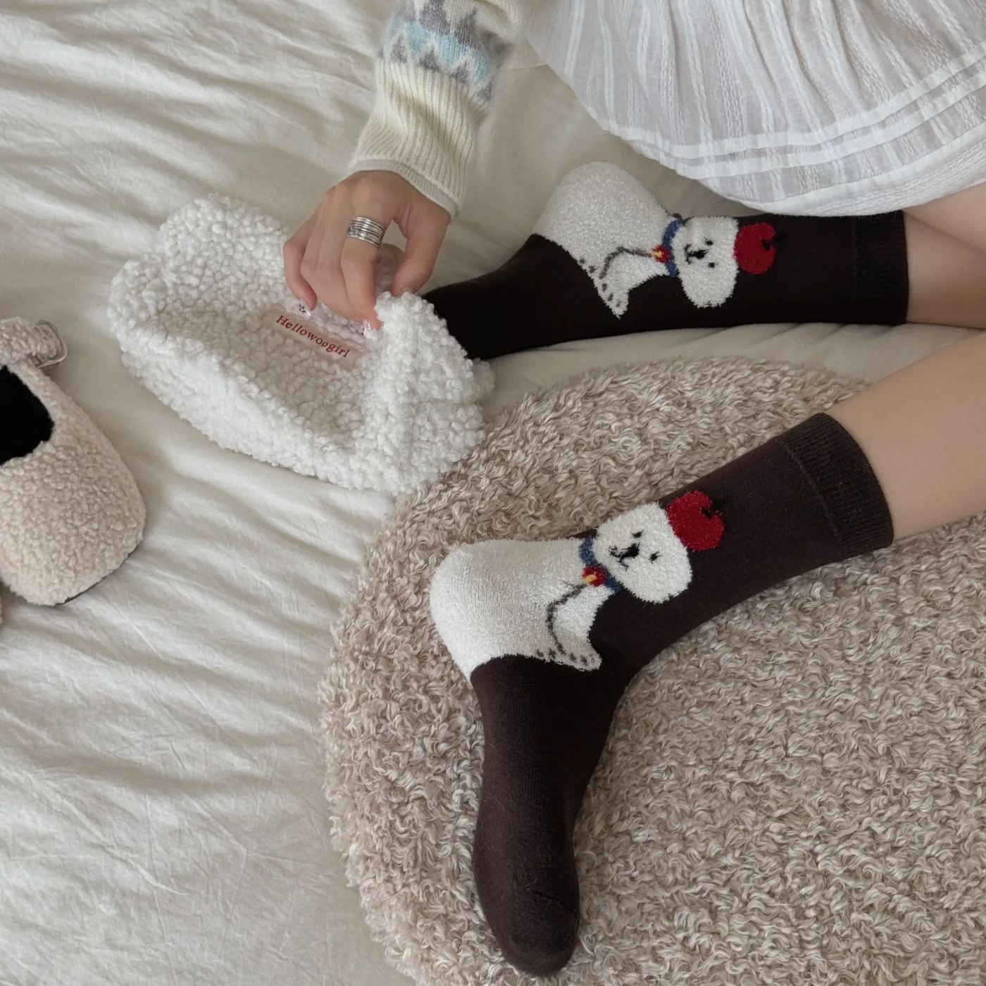 

Women's Socks Korean Funny Cute Cartoon Kawaii Sweet Versatile Mid Tube Socks Thickened Warm High-quality Cotton Socks For Girl