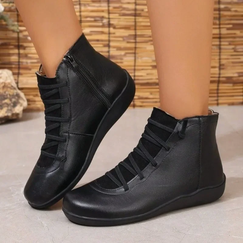 Fall/Winter New Style Casual Zipper Short Boot Large Size Women's Flat Shoes
