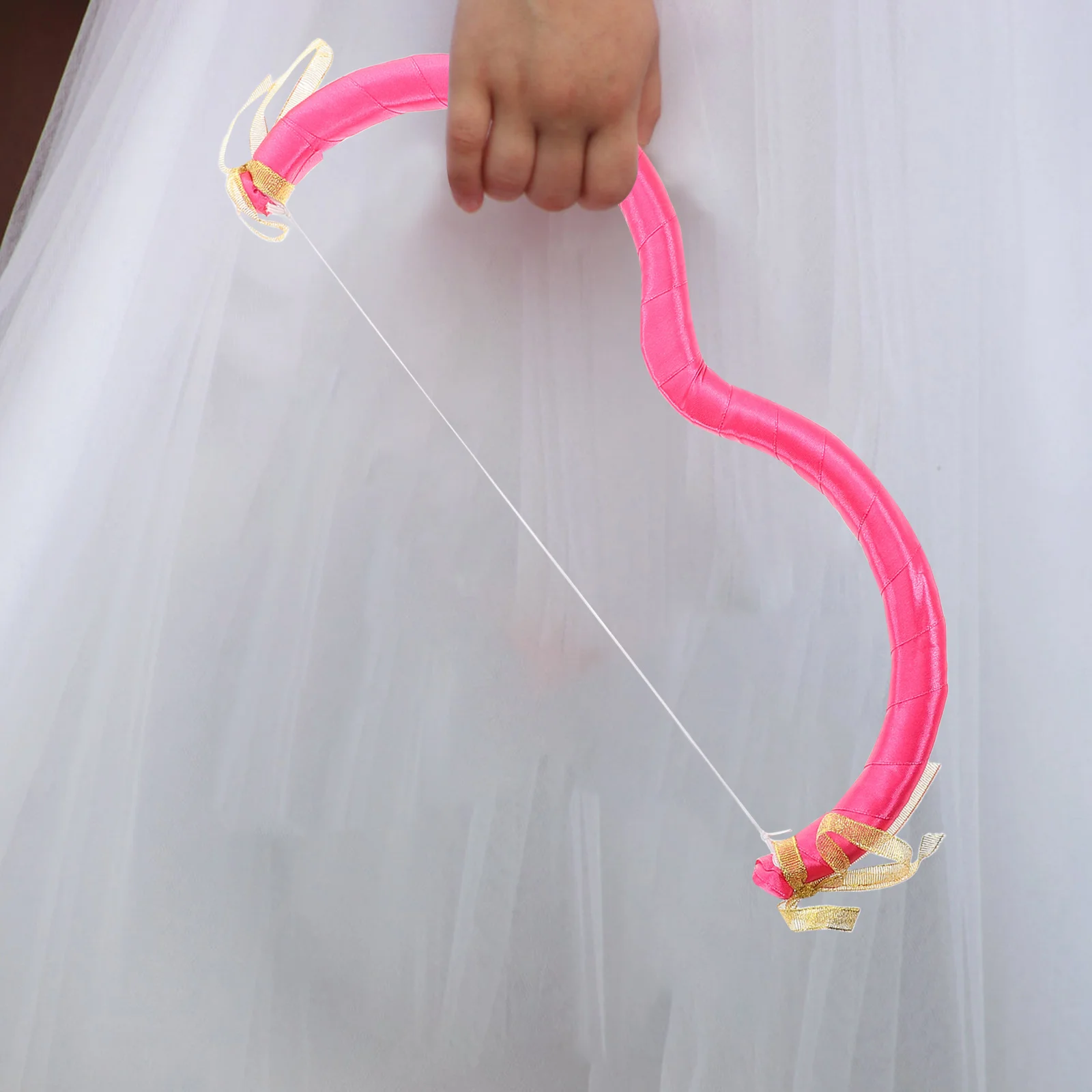 

1Set Cupid Bow Arrow Set Romantic Valentine Costume Prop for Masquerade Themed Events Cosplay Accessory Lightweight Comfortable