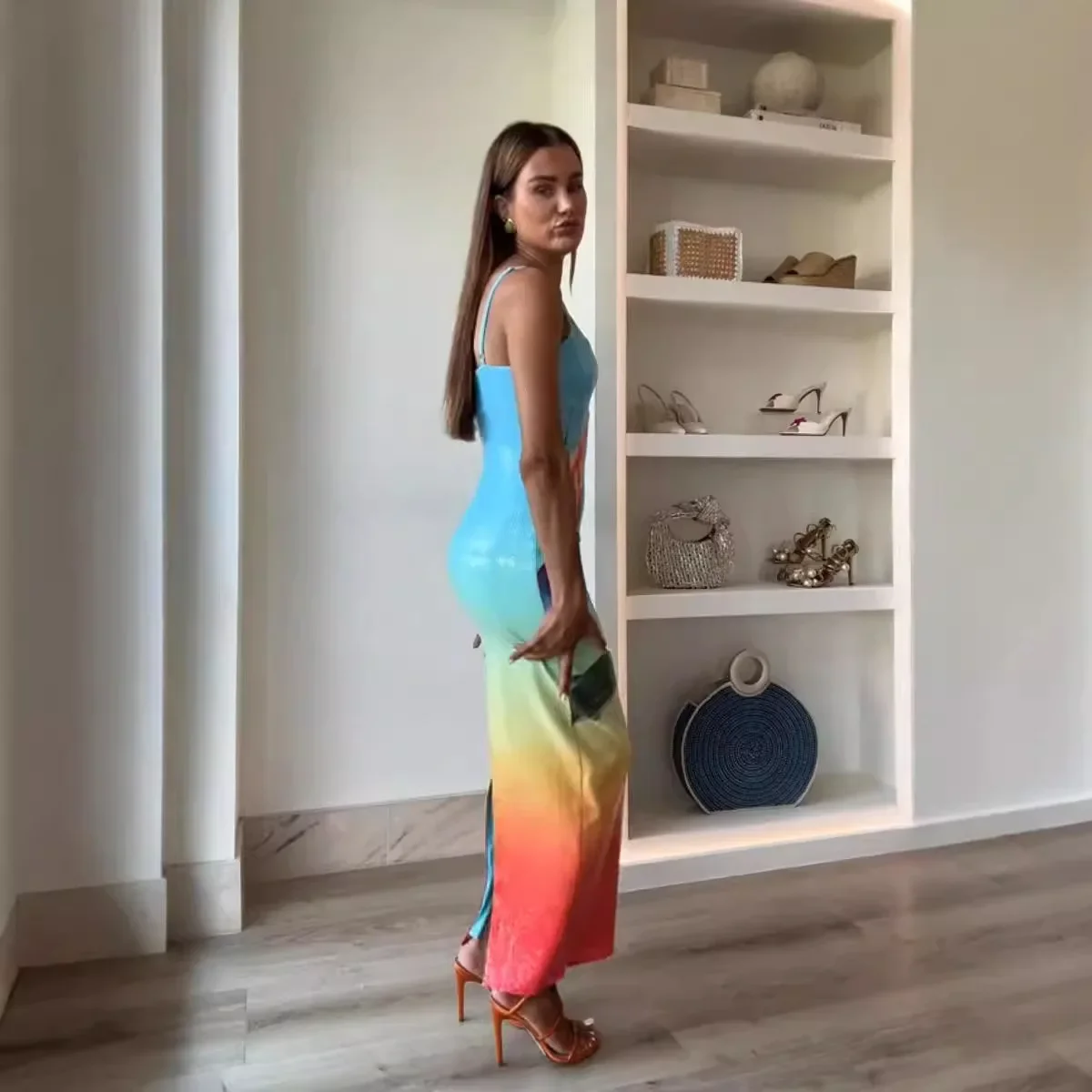 INS-Robe fendue de soirée décontractée, printemps et automne, couleur unie, tempérament, mode décontractée, bretelles, imprimé à paillettes, nouveau, 2024