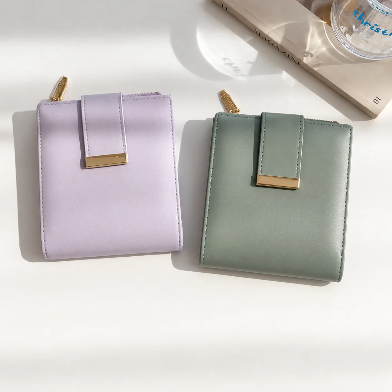 Vintage Solid Color Bi-fold Short Wallet for Women, Ultra Light PU Leather Purse with Card Slots and Clear ID Window