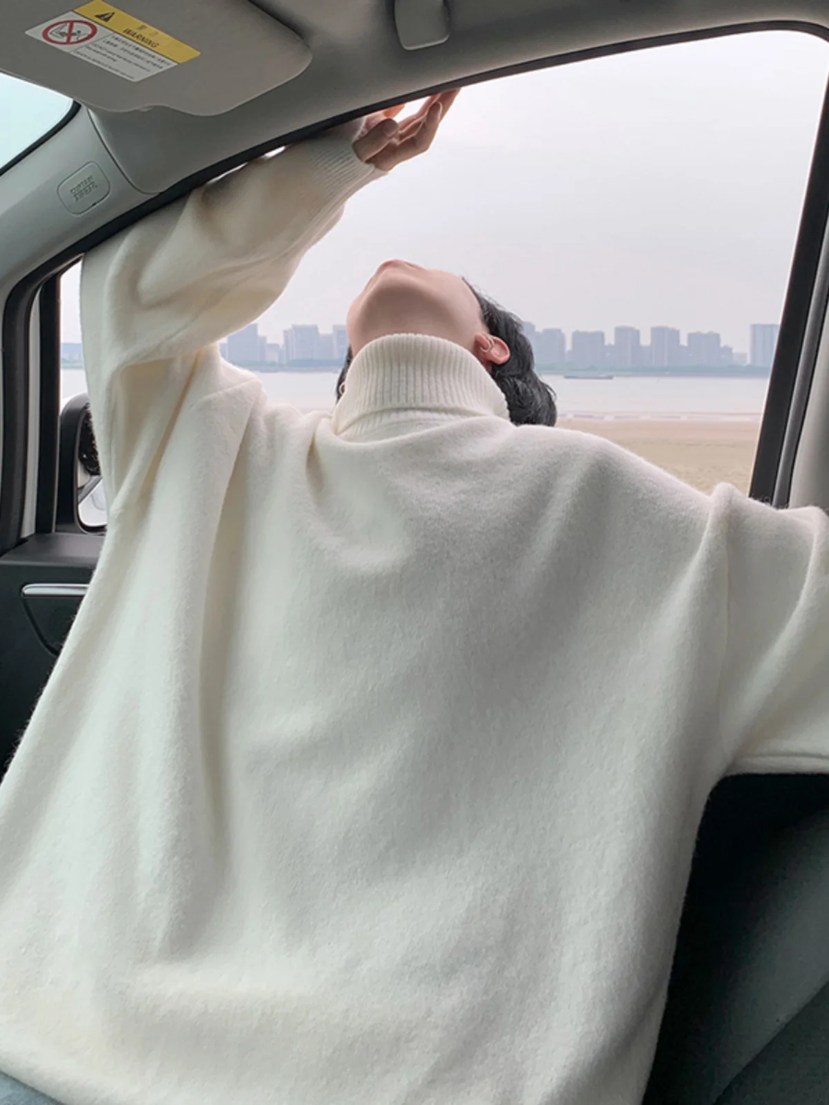 

Мужской трикотажный свитер с высоким воротником, однотонный, в американском ретро-стиле, свободного кроя, с длинными рукавами, повседневная одежда, полиэстер