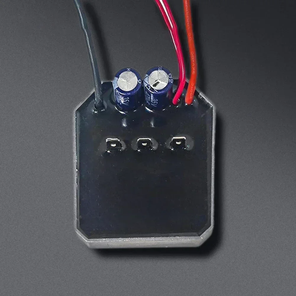 

Плата управления литиевой батареей электрической цепной пилы с металлической и пластиковой конструкцией с перегревом и коротким цепью для безопасности