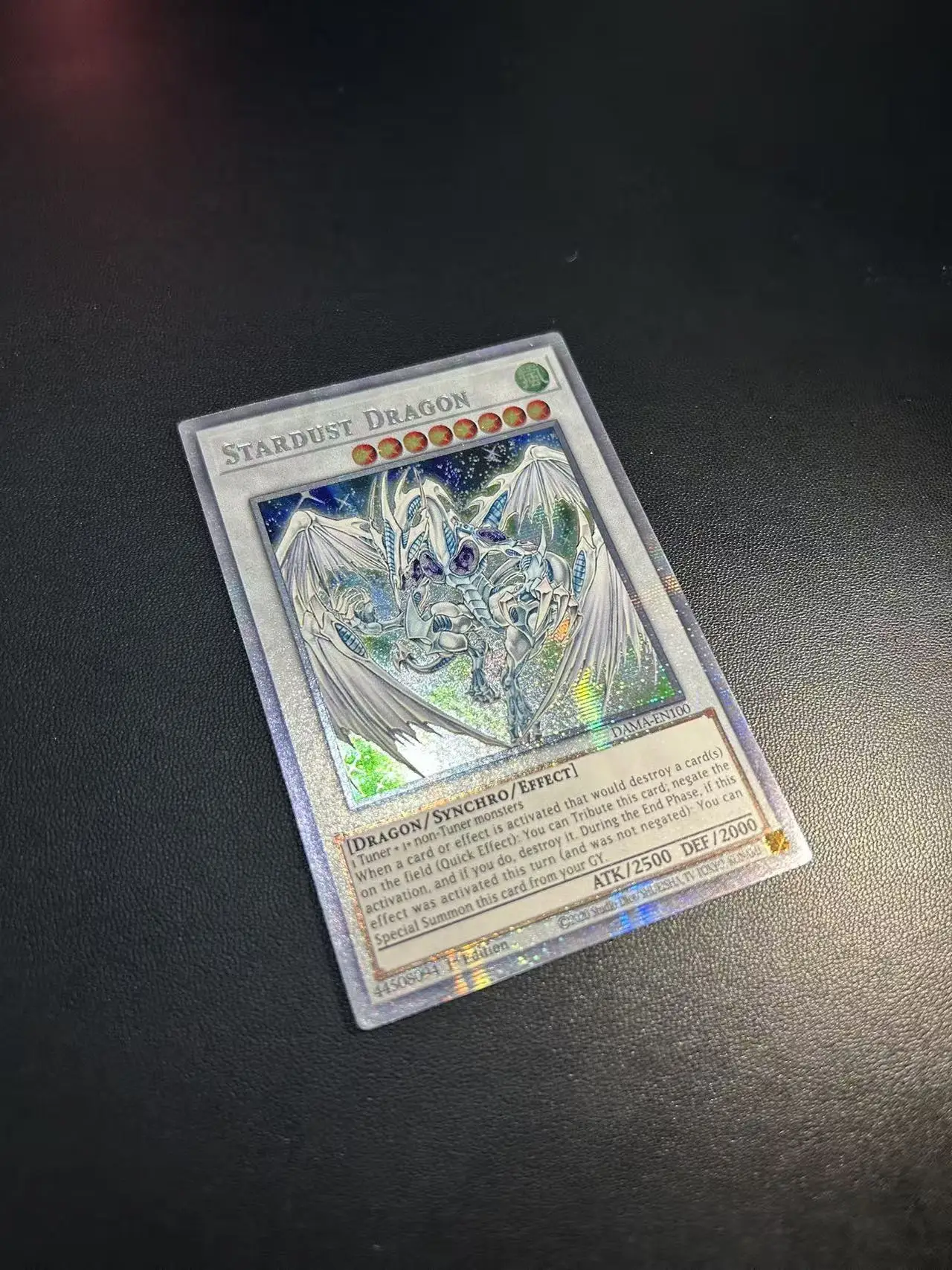 Yu-Gi-Oh! Dawn of Majesty Stardust Dragon DAMA-EN100 PrismaticSecret Rare/PSER TCG Carte de jeu personnalisable DIY (non originale)
