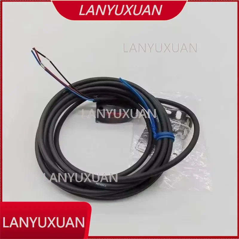 1PCS Brand New in Box PZ2-41P PZ241P Sensor