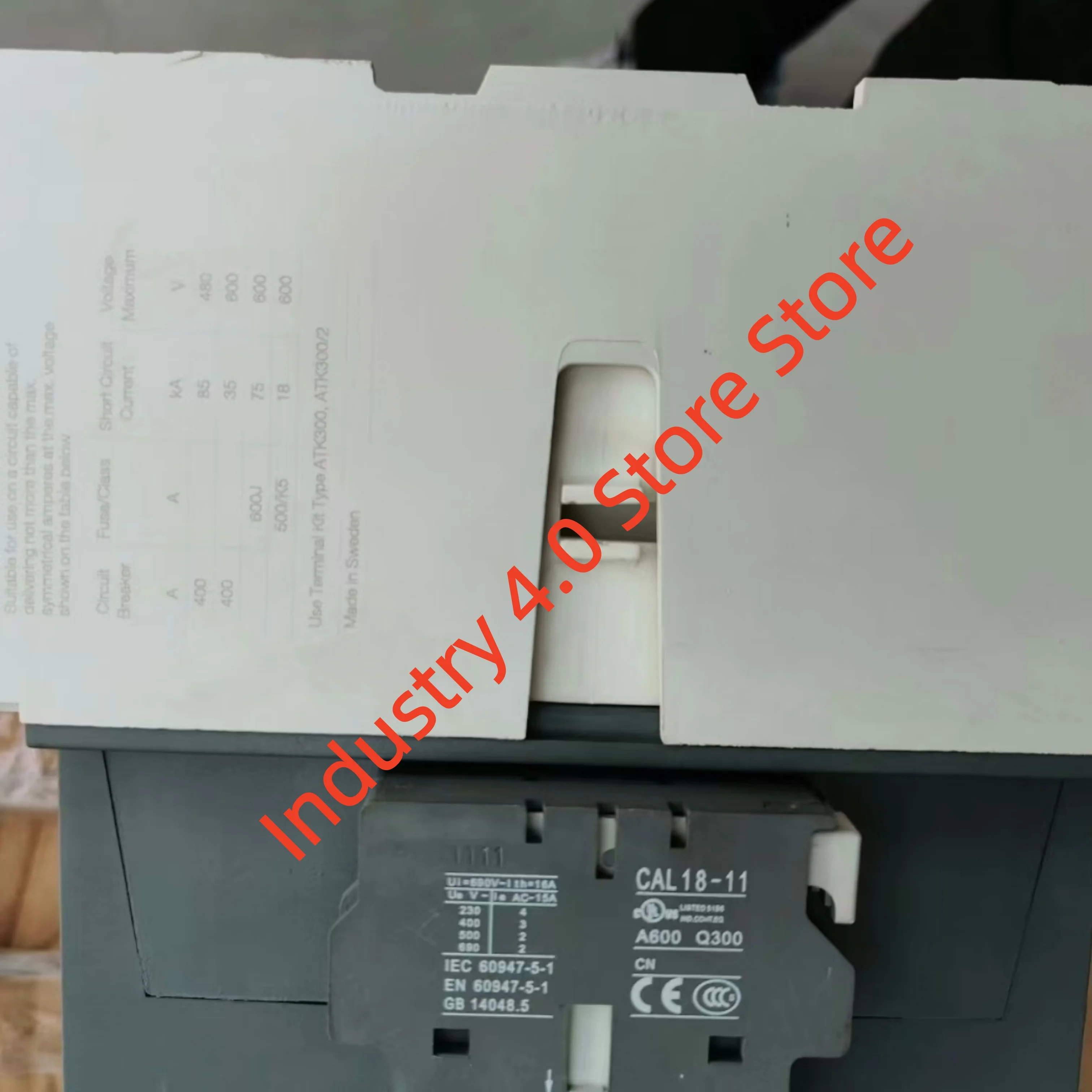 Nouveau contacteur ca AF300-30-11 100-250VAC original