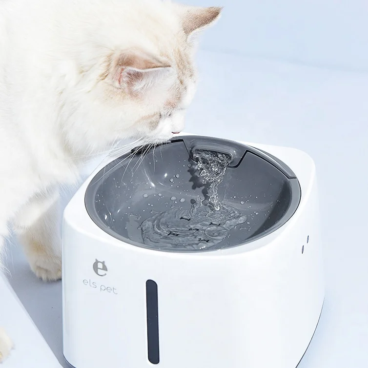 

High Quality Wireless Automatic Intelligent Chargeable Smart Drinking Outdoor Dog Pet Water Fountain for Cats