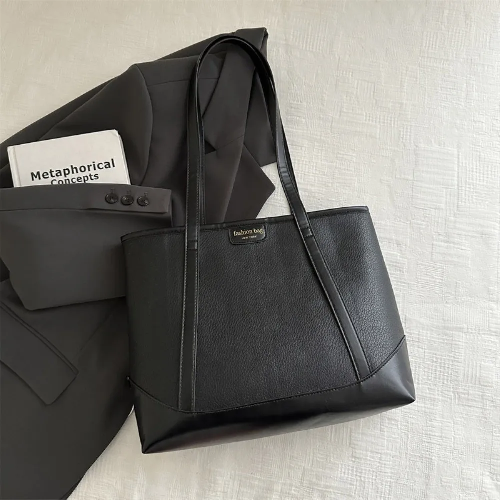 

Casual Large Capacity PU Tote Bag Korean Style Portable Women Shoulder Bag Lightweight Handbag Ladies Commute Bag Travel