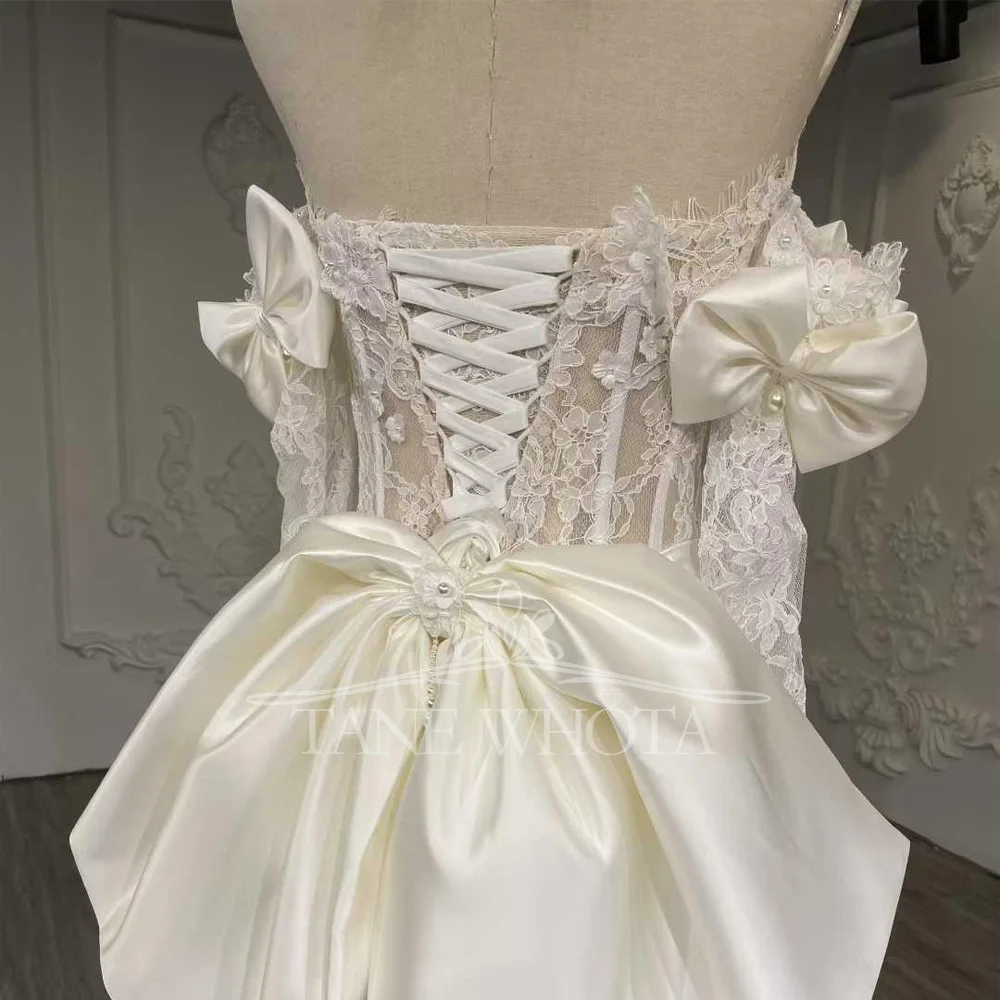 Abito da sposa sexy di lusso con scollo a cuore e applicazioni sul retro con fiocco Abito da sposa personalizzato Hochzeitskleid per spose eleganti
