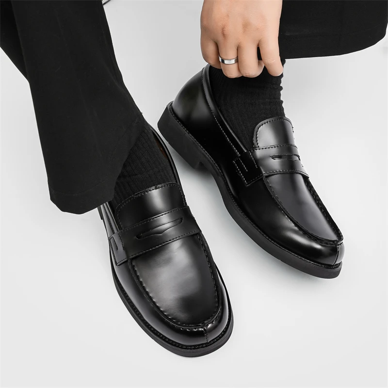 Men's luxury loafers High quality gentleman minimalist style Dress up party Business daily work Black leather shoes 38-46 NEW