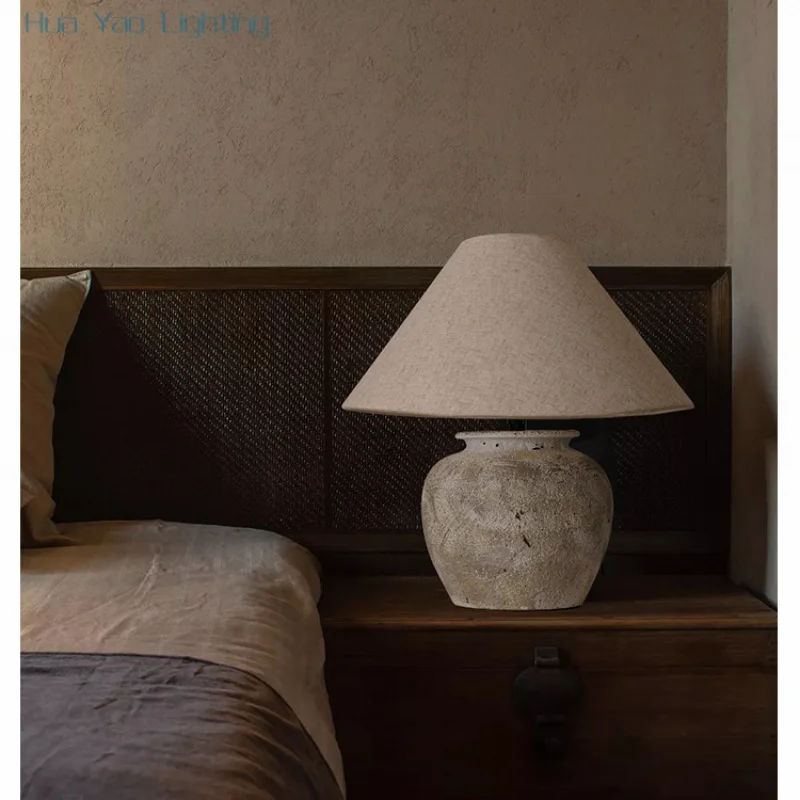 Ceramic Table Lamps for Bedroom Decoration Home Night Stand Lighting Fixtures LED Lights Fabric Lampshade Pottery Jar Design