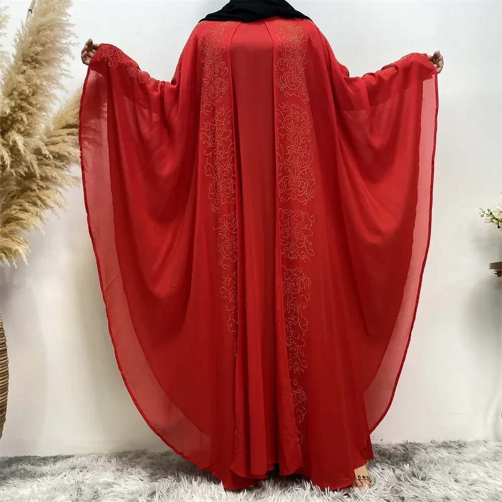 

Muslim Abaya Women Fashion Bat Sleeve Islamic Clothing Moroccan Diamonds Robes Muslim Dubai Turkish Pullover African Women Dress