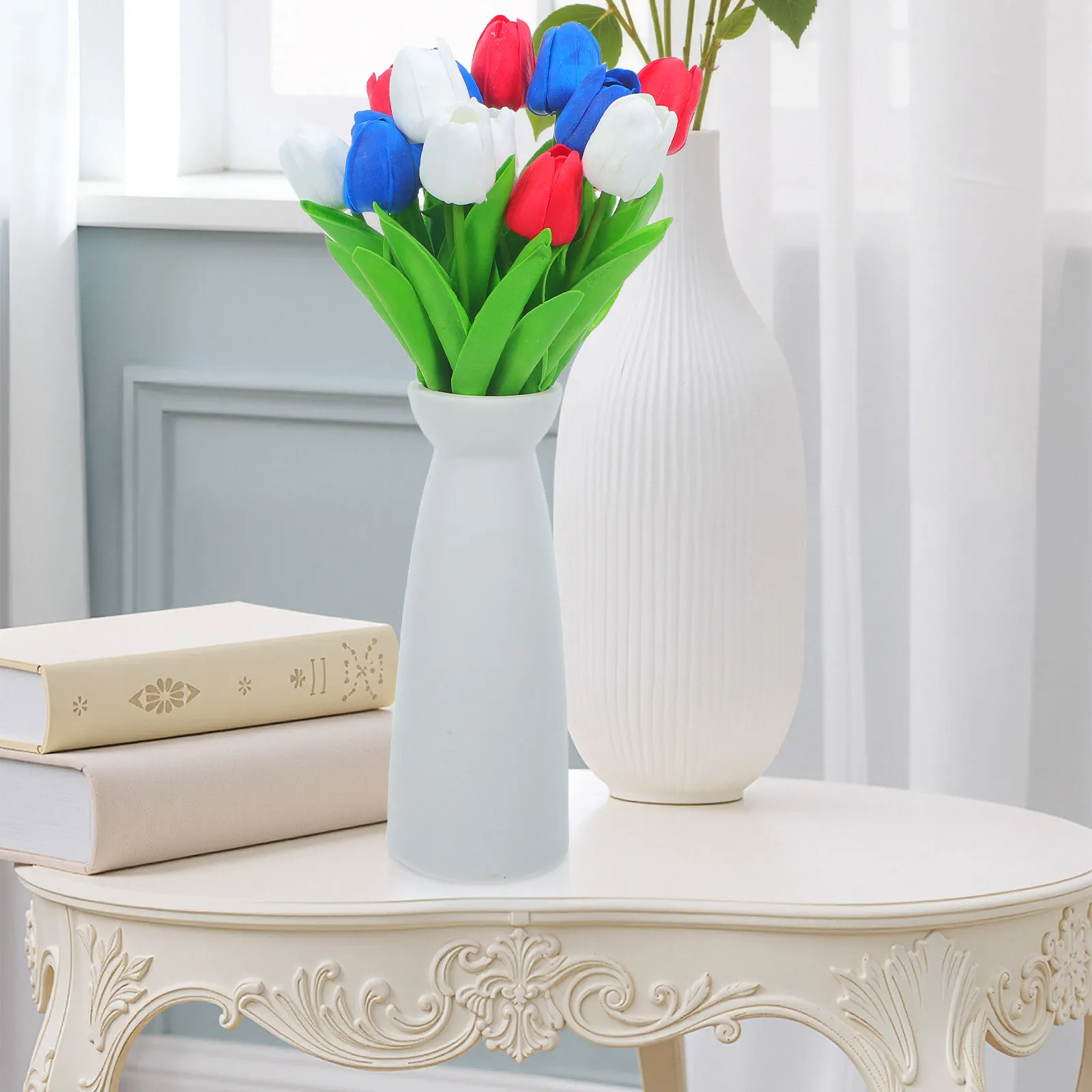 

24Pcs Realistic Patriotic Artificial Tulips Red Blue White Fake Flower Bouquet for Independence Day 4Th of July Vase Decoration