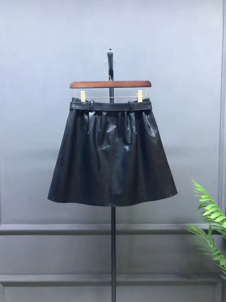 Fashion Soft Genuine Leather Shorts Womens Skirt Loose Fit Elastic Waist Casual Streetwear Real Sheepskin Shorts Female Shorts