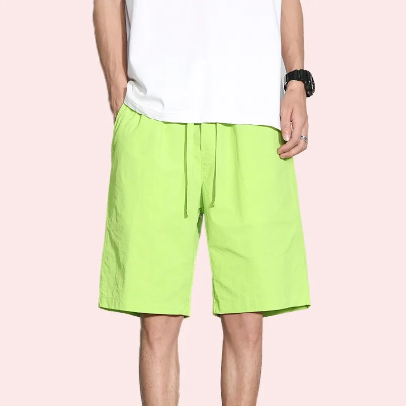 

Summer New Men's Ice Silk Casual Shorts Thin Breathable Trendy 5-Point Sports Beach Knee-Length Shorts