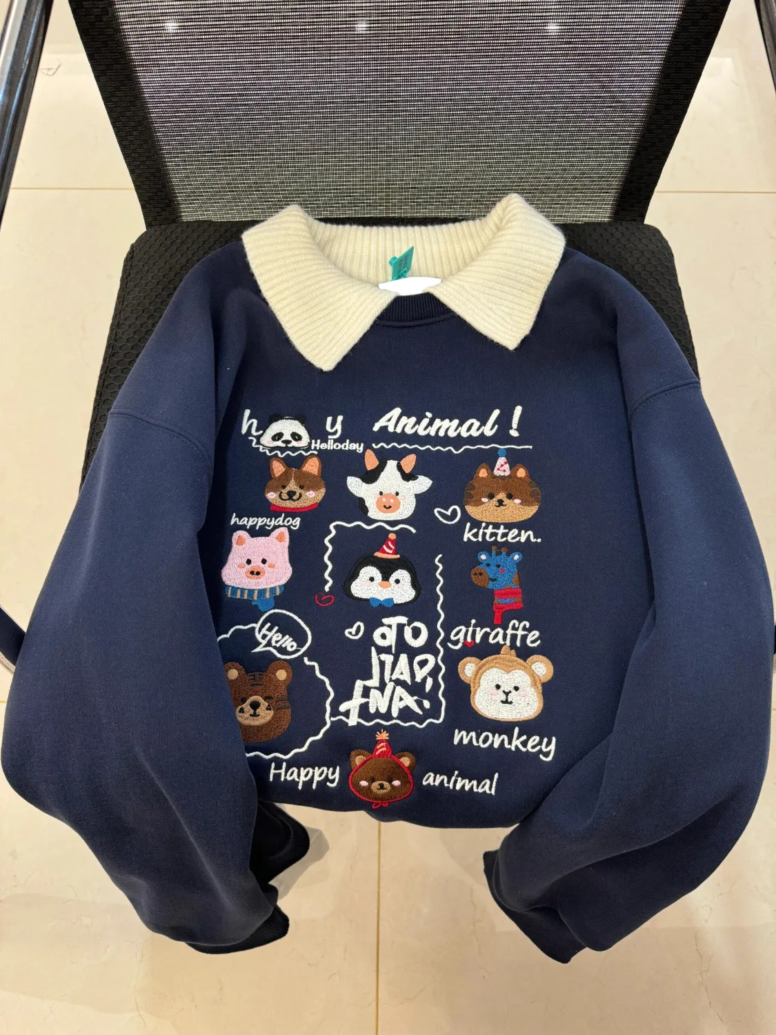 Thicken Winter Warm Fleece Kawaii Cartoon Animal Embroidery Sweatshirt Women Girl Student Oversized Fake Layered Collar Pullover