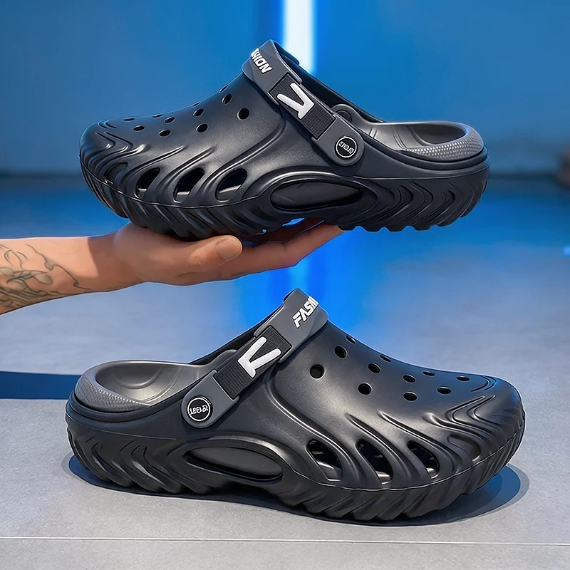 

2026 New Men's Hollow Clogs, Summer Closed Toe Slippers, Thick Sole Anti-Slip Wear-Resistant Beach Shoes