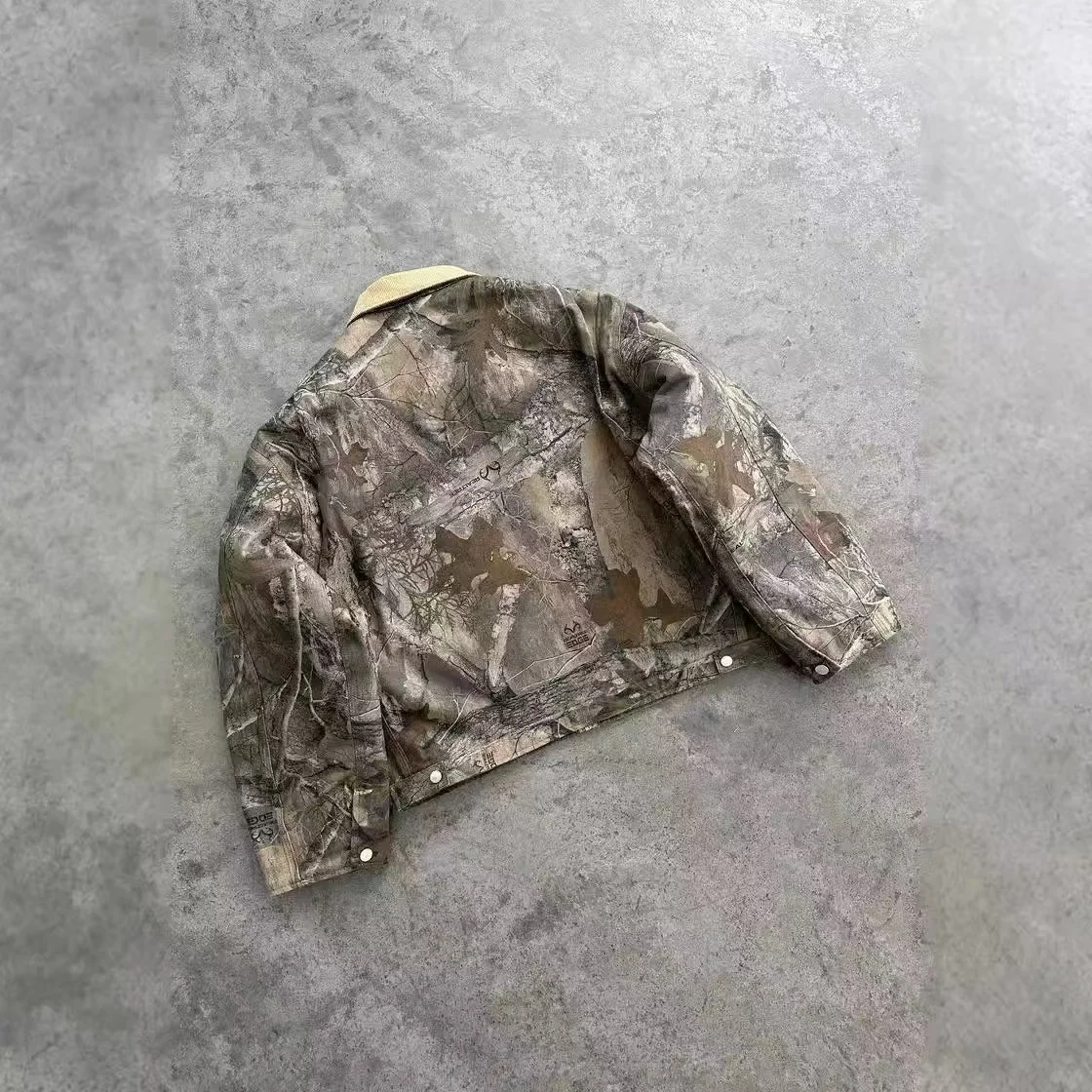 2024 neuer Herbst- und Winter-Camouflage-gewaschenes Langarmhemd, lässige gerade Hose, japanischer lockerer Sportanzug für Männer