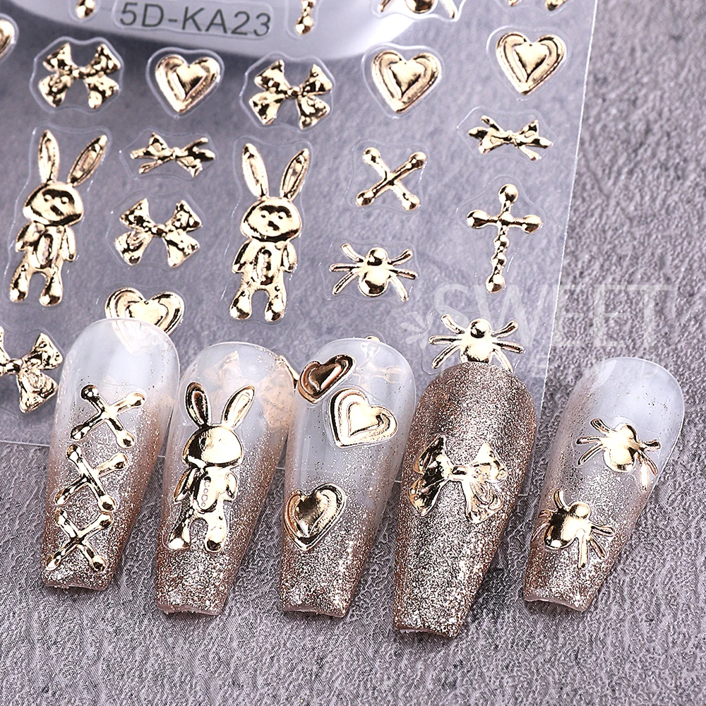 1/4 szt. Złote naklejki na paznokcie 5D z kokardką, punkowe serce/konik/pająk, ozdoby do paznokci Y2K, akcesoria do manicure, naklejki z zawieszkami