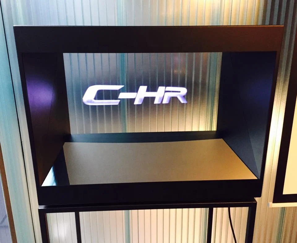 22 Inch One Side Holographic Pyramid showcase for Shopping Mall