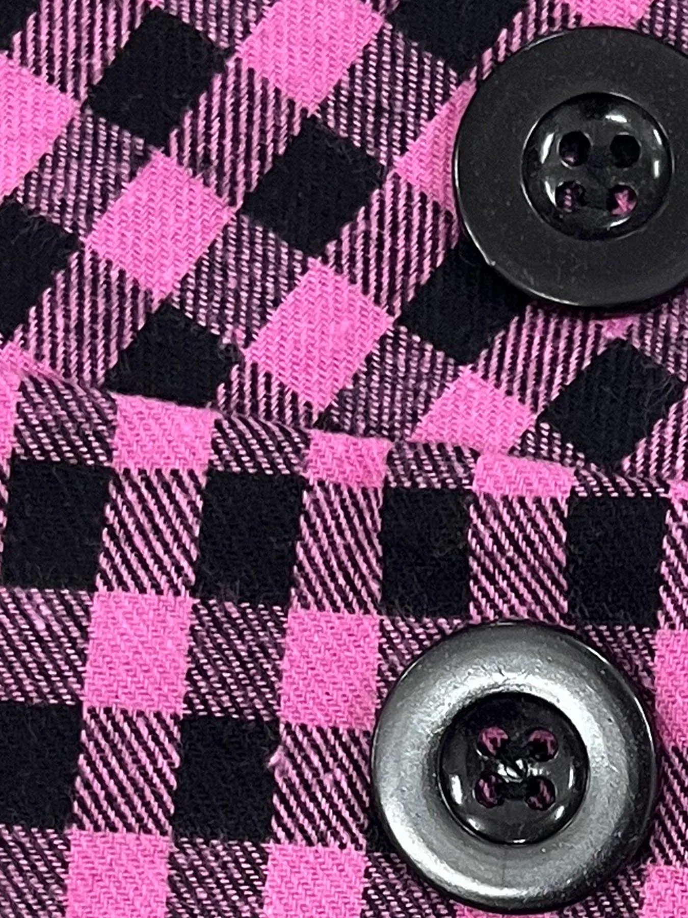 2026 neue sommerliche Vintage-Shorts im Karomuster für Mädchen, mit dekorativem Schnallendesign, Streetwear-Mode und vielseitigem Stil – Detail 7