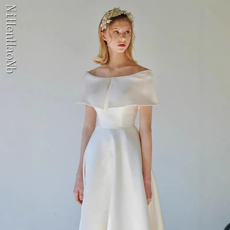 فستان زفاف كلاسيكي من الساتان للنساء العروس 2025 ريترو أسود أبيض فيستدوس دي نوفيا