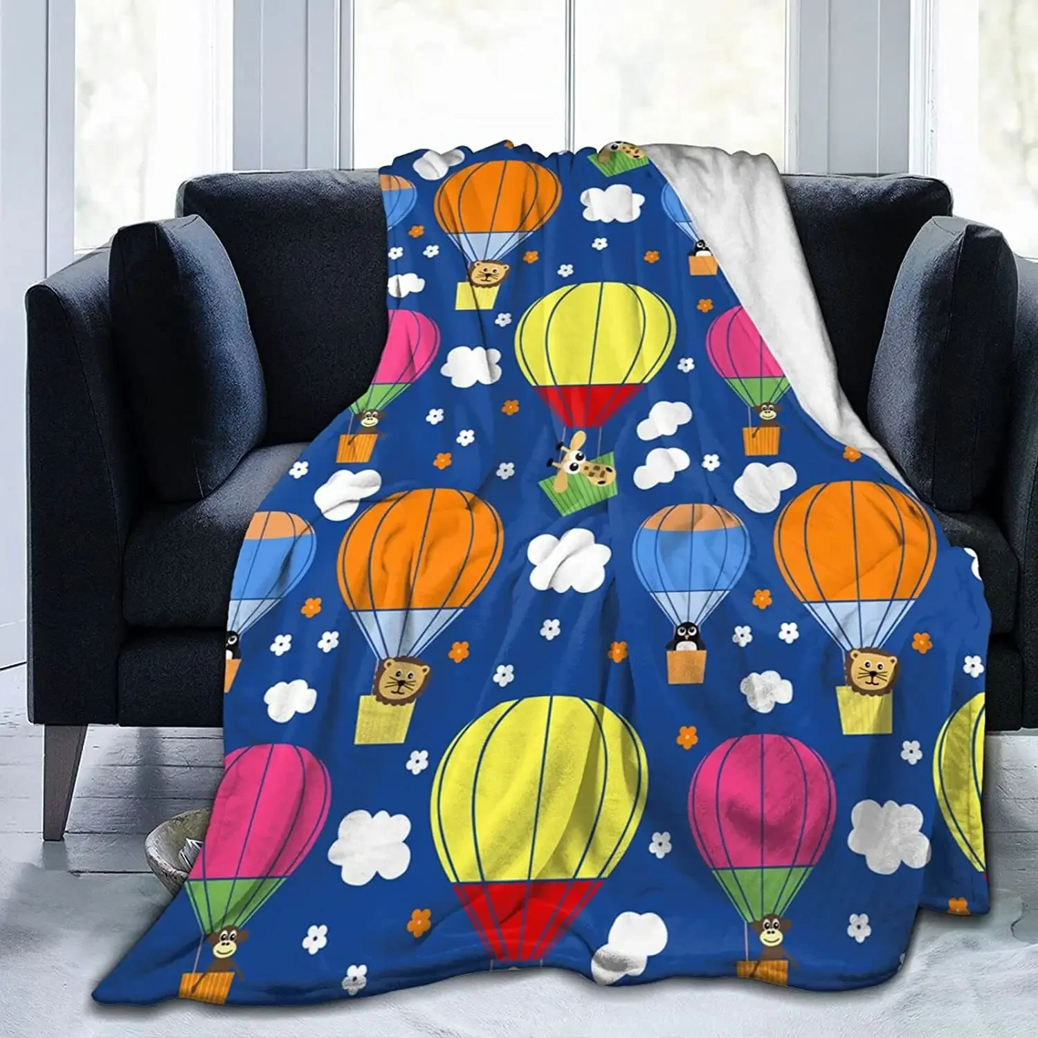 Colourful Hot Air Balloon Flannel Throw Blanket King Queen Size for Sofa Couch Bed Blanket Super Soft Lightweight Warm Blanket