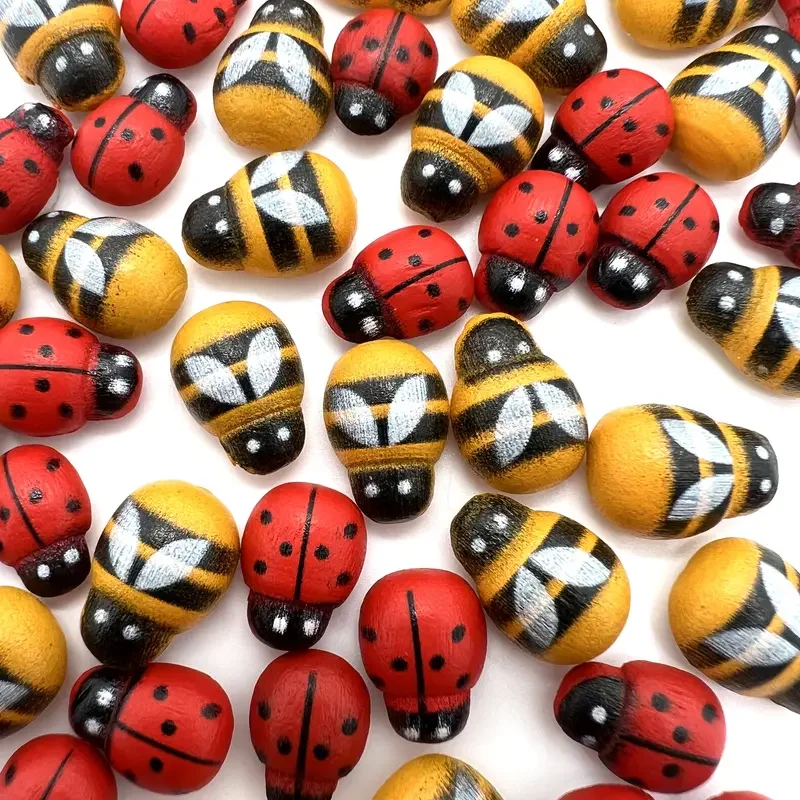 50/100 Pcs Mini Self-Adhesive Wooden Ladybugs and Bees for DIY Crafts, Micro Landscaping Home Garden Bonsai Decoration