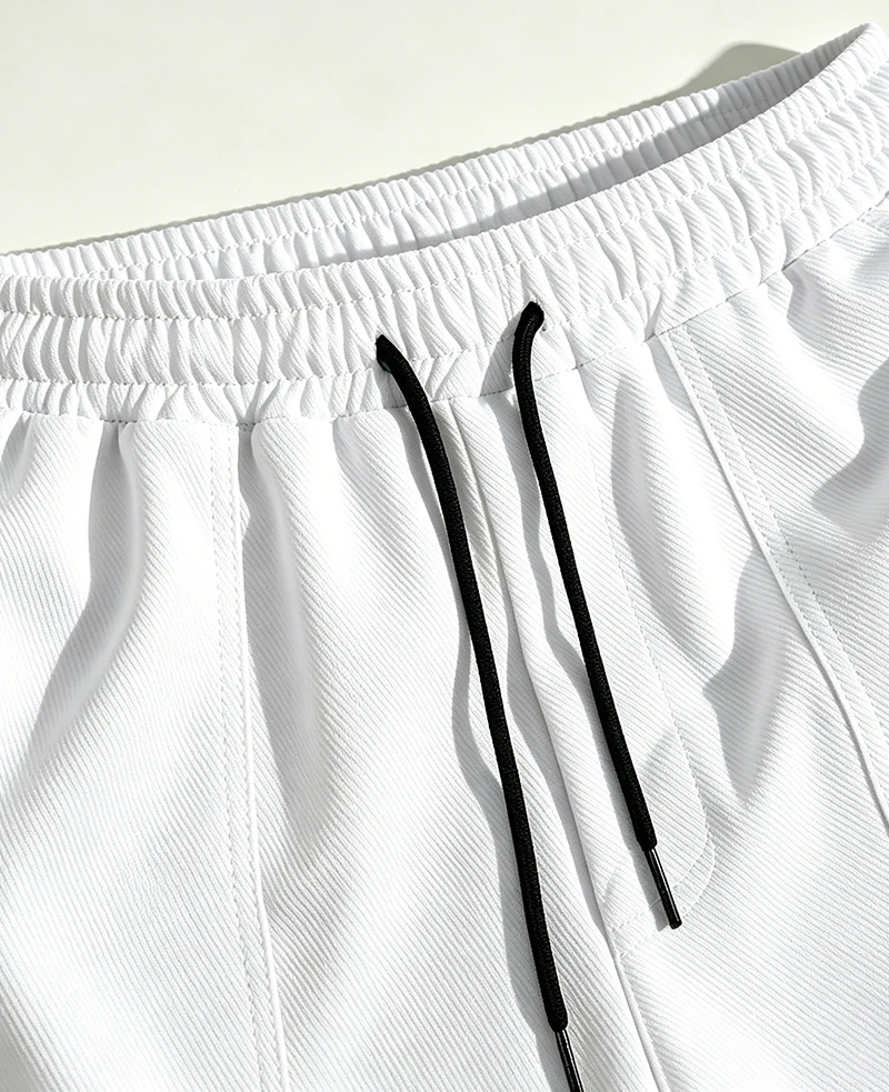 2026 New Men Multi Pocket Cargo Capri Shorts Loose Fit Daily Street Travel Outdoor Casual Drawstring Waist Cropped Short Pants
