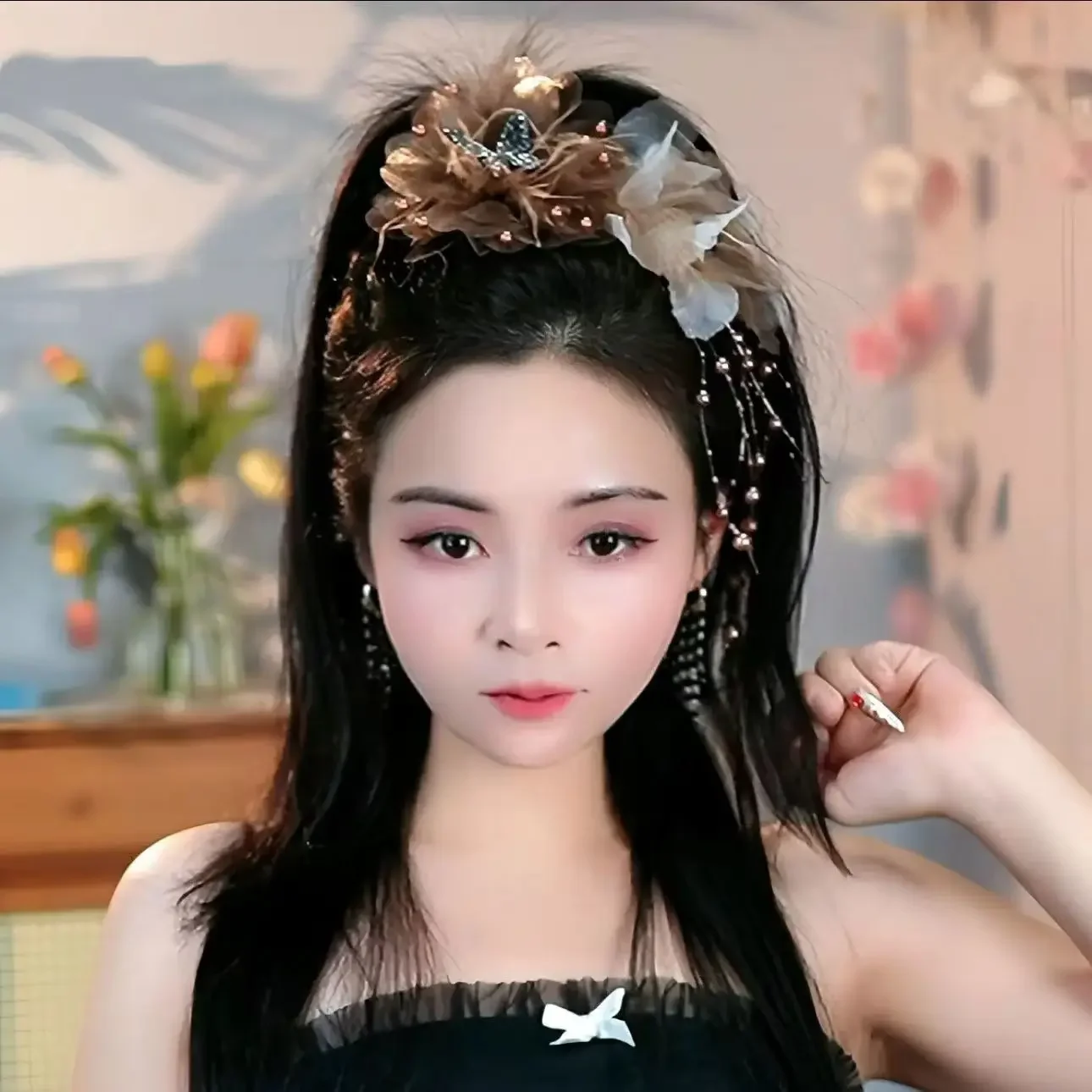 Women Fench Style Fashion Temperament Flower Beads Butterfly Tassel  Fluffy Hair Clip Female Party Hair Claw Accessories - Image 3