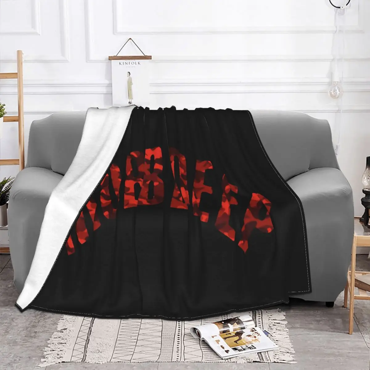 Mobb Deep Queensbridge Ny Red Camo Detail Hip Hop White Summer Style Streetwear Fresh Design Woman Selling Top Throw Blanket