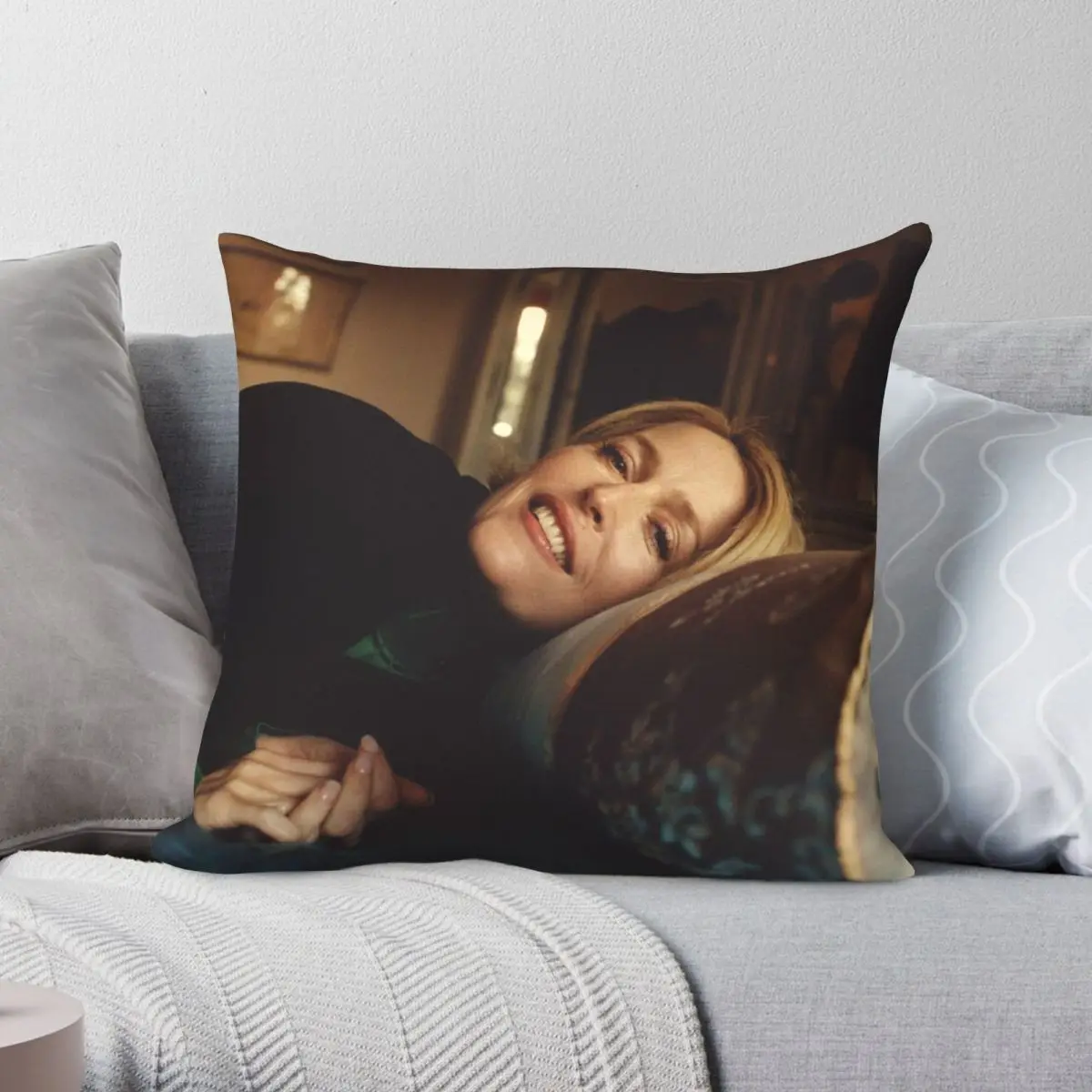 Gillian Anderson Pillowcase Polyester Linen Velvet Printed Zip Decor Pillow Case Room Cushion Cover