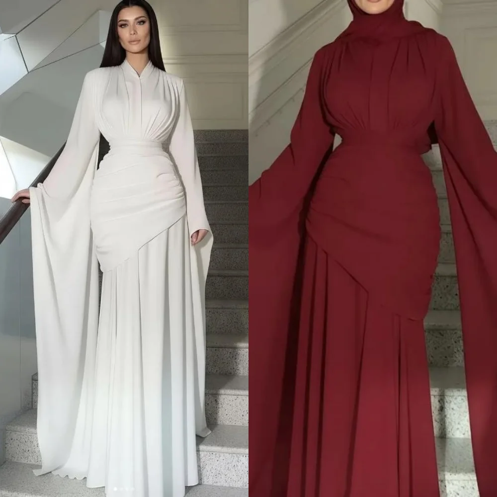 มีขนาดที่กำหนดเองได้ ชุดเดรสยาวผ้าชีฟองเรียบง่าย จับจีบแบบเมอร์เมด คอวี ชุดเดรสสำหรับโอกาสพิเศษ สไตล์จีน