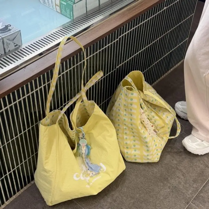1 Stück Koreanischer Stil Wendbare Canvas-Tragetasche Große Kapazität Lässige Schultertaschen für Frauen Studenten Arbeit Geschenk Einkaufstaschen – Detail 10
