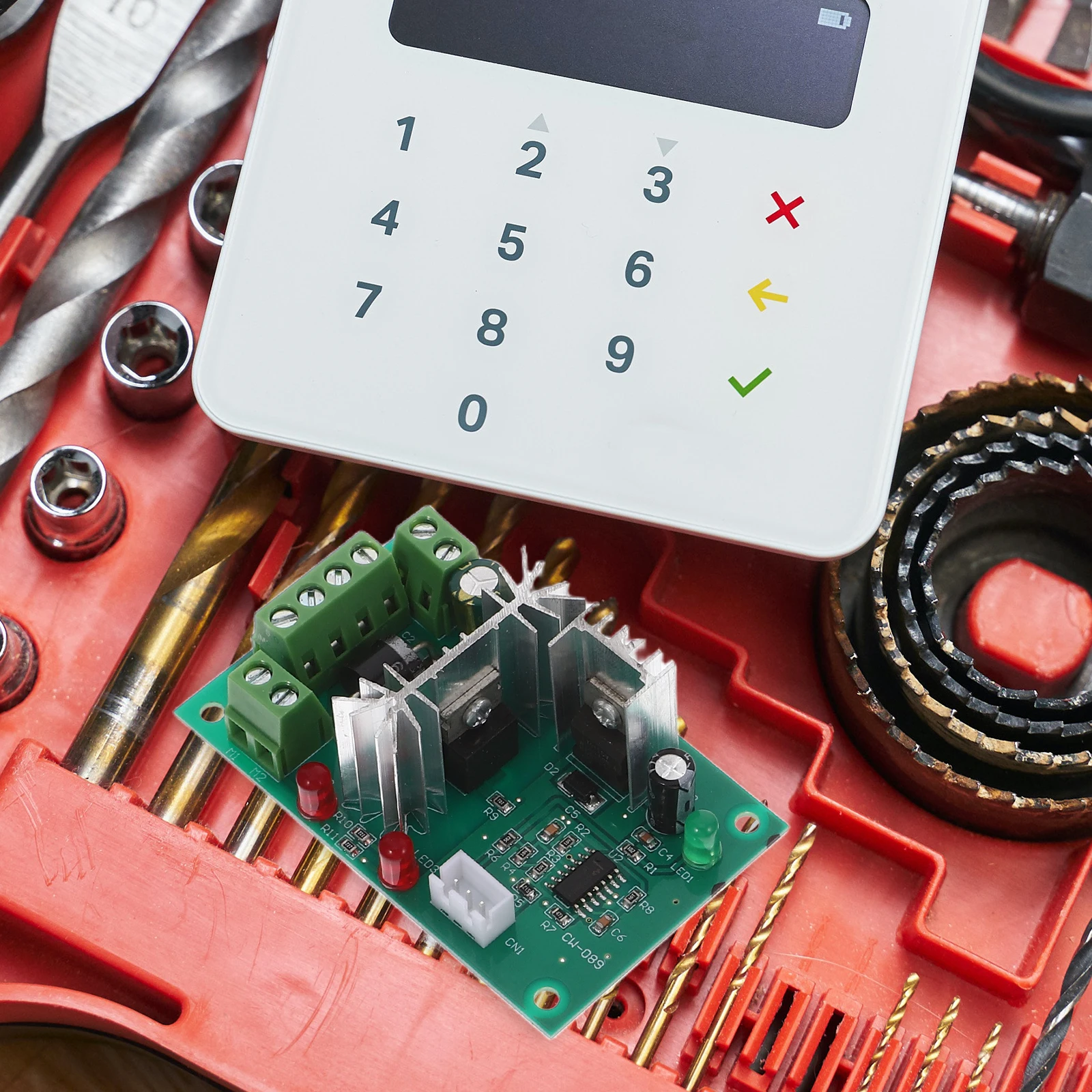 

5A High Current Constant Voltage Power Supply Module Led Charging Built-In Overvoltage Protection Short Circuit Safety