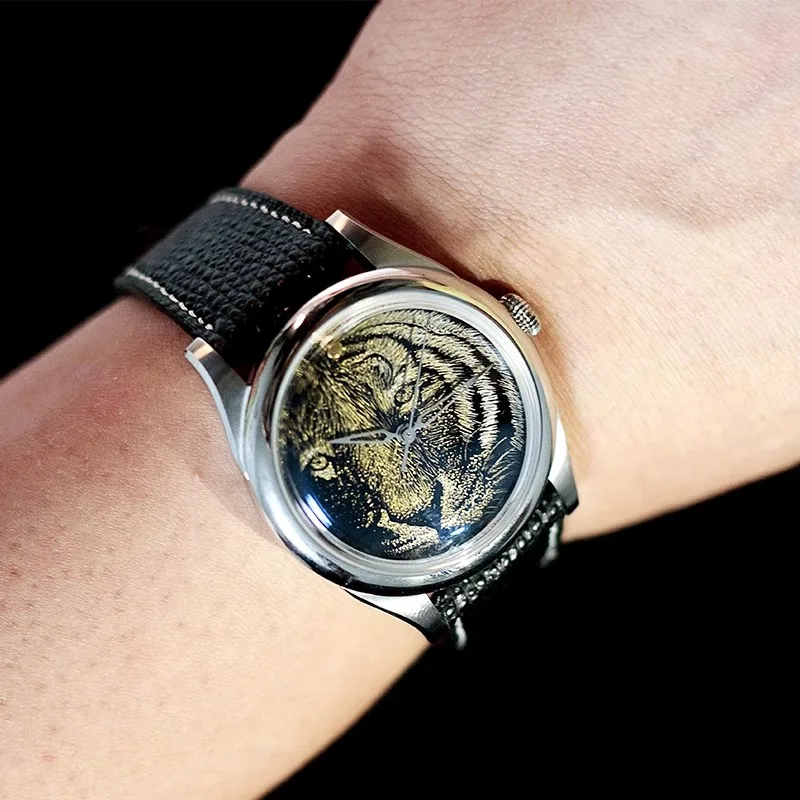 Huasuo Customized 38mm Chinese Intangible Cultural Heritage Large Lacquer Inlaid Gold Watch Sapphire Crystal SW200 Movement
